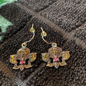 Fleur de lis drop earrings